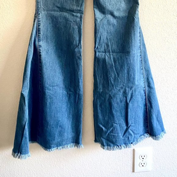 NWT Stretch High Waisted Mega Flair Jeans - Picture 4 of 5